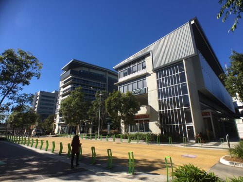 ブリスベンのTAFE Queensland South Bankキャンパスの校舎