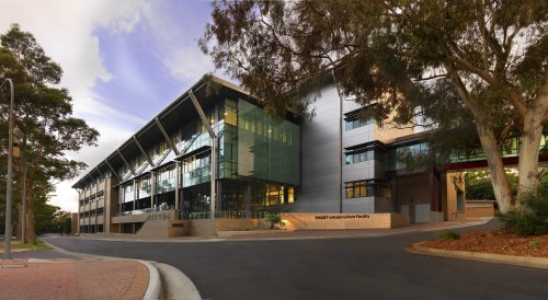 ウーロンゴン大学 SMART Infrastructure Facility