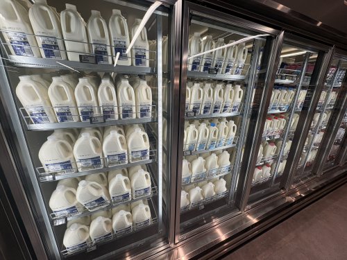 Woolworths Metro の日用品コーナー